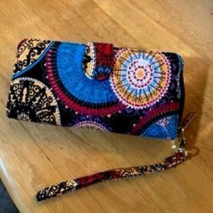 Multicolor medallion pattern fabric wristlet wallet NWOT